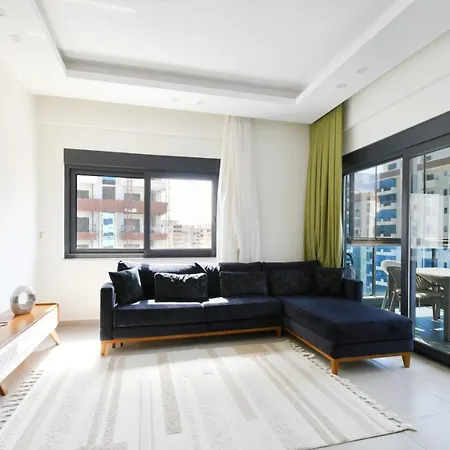Apartment Gokgur 2-bedroom For Rent, 400 Meters From The Sea, Mahmutlar,