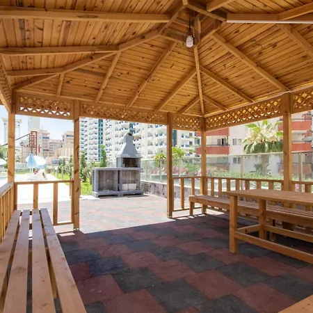 Gokgur 2-bedroom For Rent, 400 Meters From The Sea, Mahmutlar,